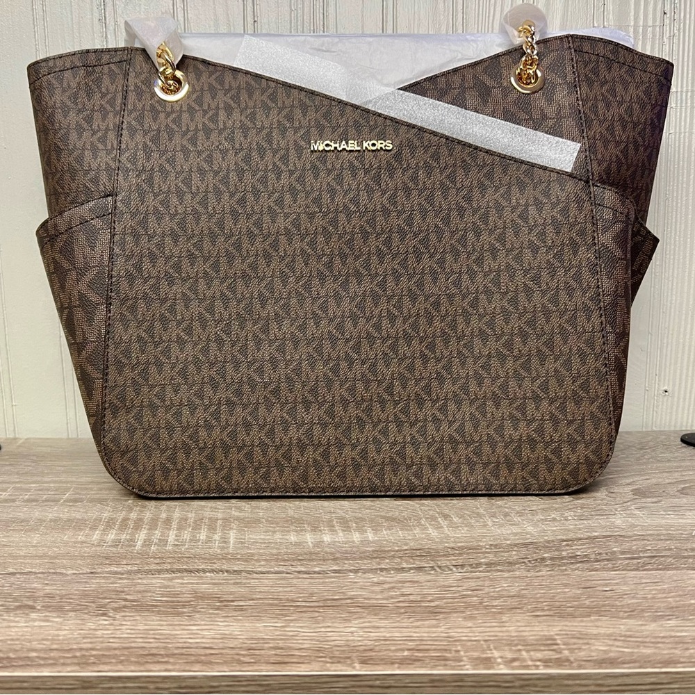 Michael Kors Jet Set large shoulder bag